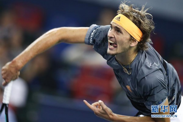 挺进八强，曼联本赛季欧联杯10场比赛仍保持不败.